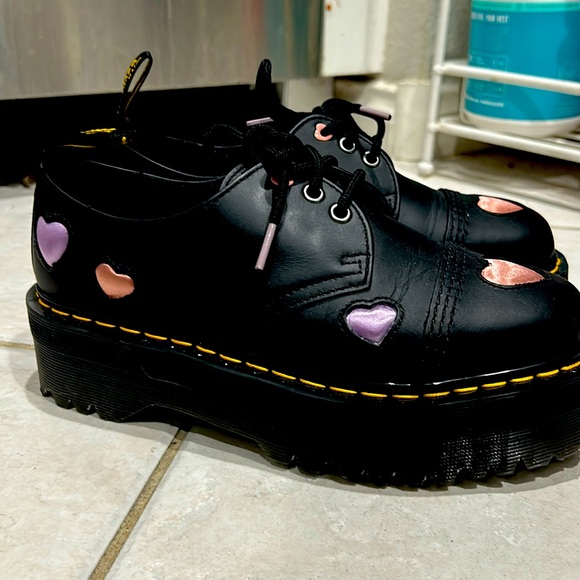 Dr. Martens Shoes - Doc martens platform  hearts